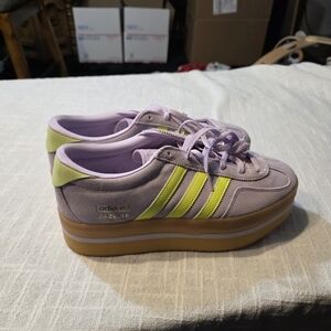 Adidas Women's Platform Sneakers - Lavender and Lime